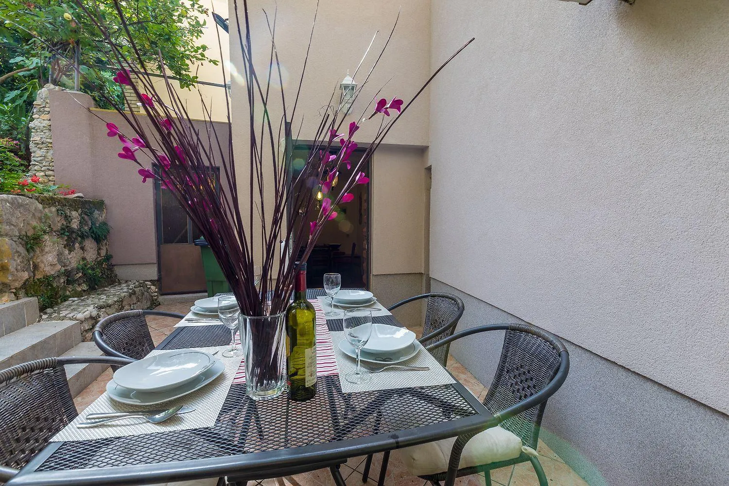 Holiday home Nur 100 Meter Zum Sandstrand Mit Mediterranem Garten Crikvenica