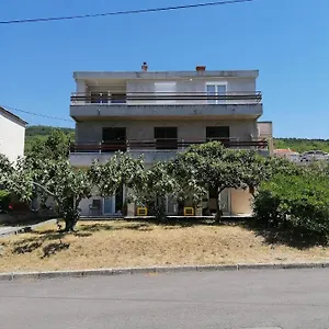  Appartamento Tina